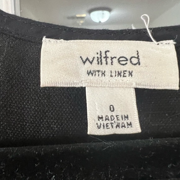 Aritzia/ Wilfred Braxton Linen Wrap Cut Out Jumpsuit -  size 0 - Picture 7 of 12